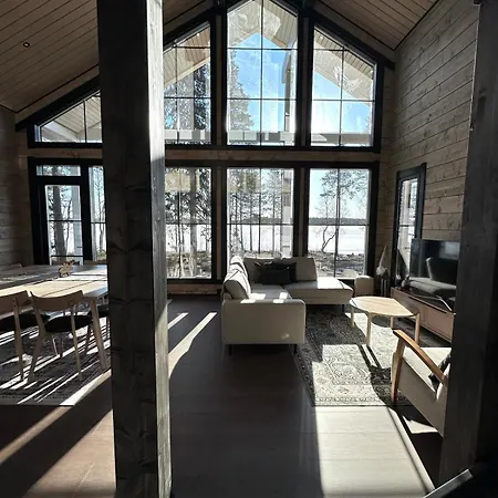 Norvahovi - View, Sauna And Wood Interior Villa Rovaniemi