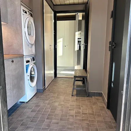 Norvahovi - View, Sauna And Wood Interior * 罗瓦涅米