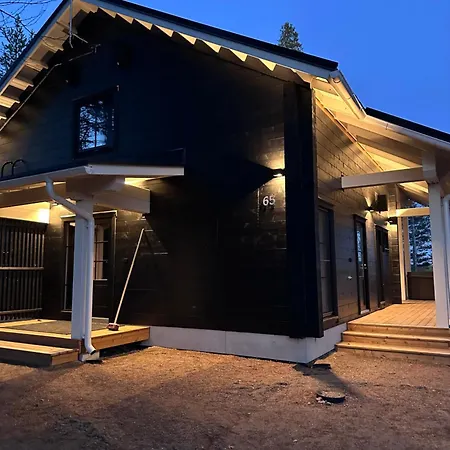 Villa Norvahovi - View, Sauna And Wood Interior *