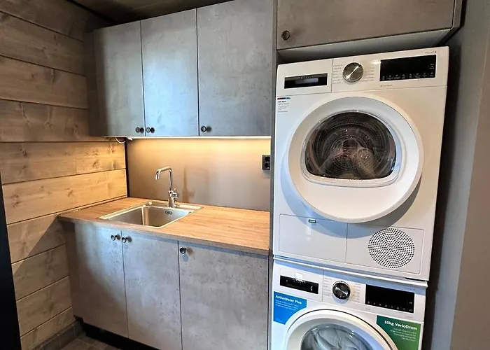 Norvahovi - View, Sauna And Wood Interior 别墅 罗瓦涅米