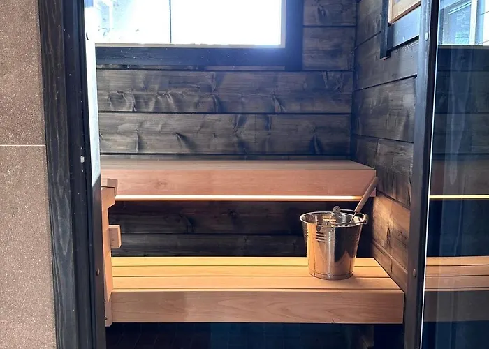 Norvahovi - View, Sauna And Wood Interior 别墅 *