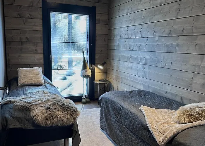 Norvahovi - View, Sauna And Wood Interior *