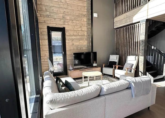 Norvahovi - View, Sauna And Wood Interior *